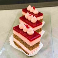 Himbeerschnittchen